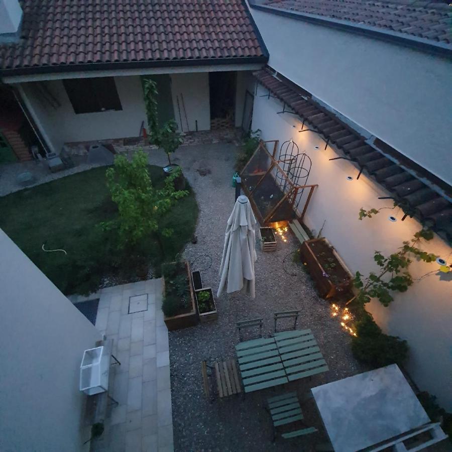 Malpensa - Independent Double Room & Bathroom Castano Primo Экстерьер фото